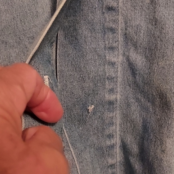 Looney tunes shirt small - Picture 6 of 6